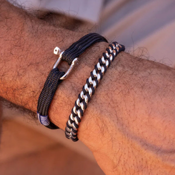 Pig& Hen, bangle, Navarch Curb 7mm, navy | silver, am Arm